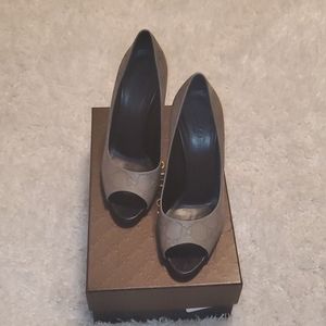 Gucci Heels